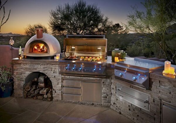 Transform Your Outdoor Space with the Outdoor Kitchen